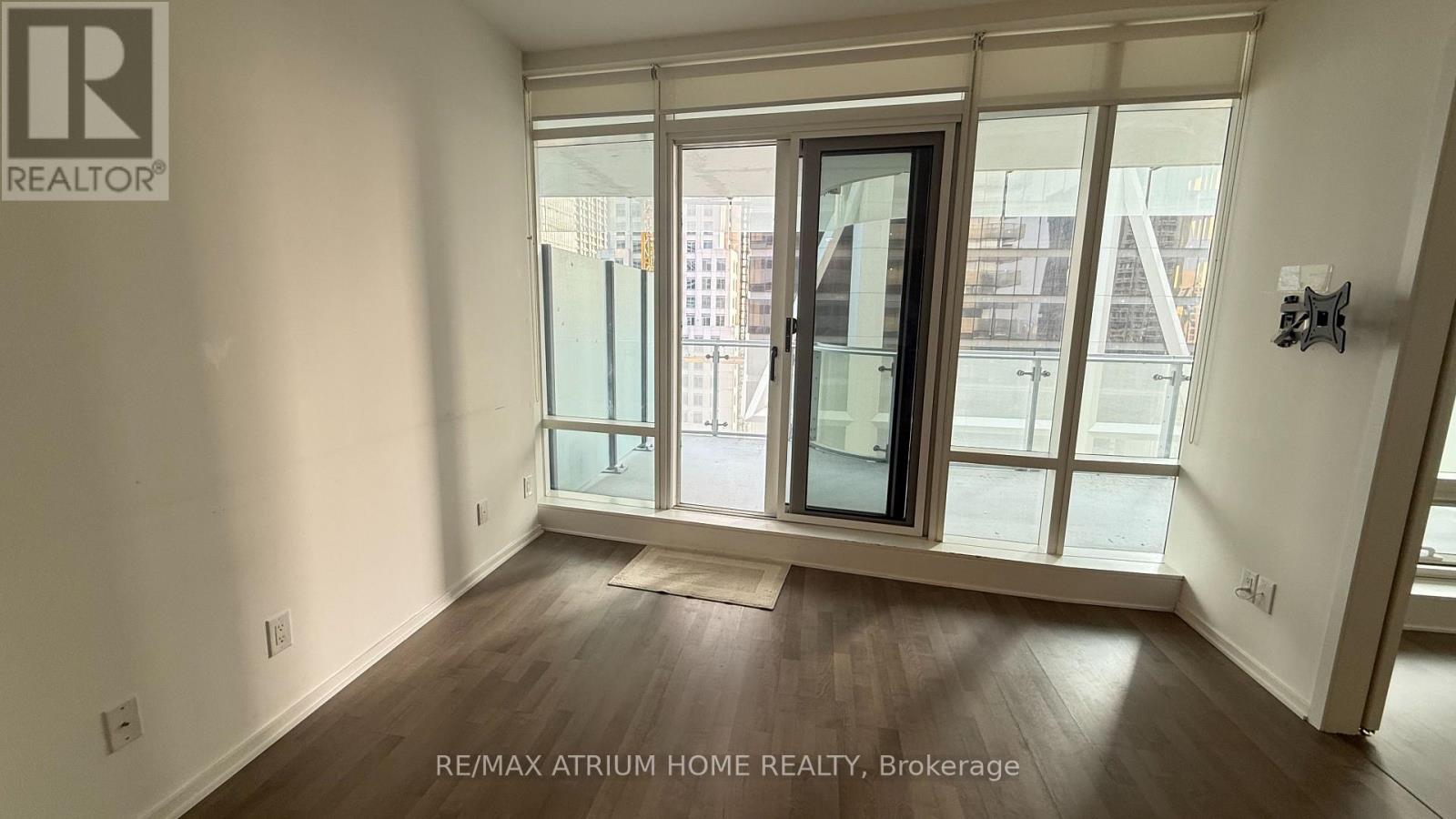 2408 - 1 Bloor Street E, Toronto, Ontario  M4W 1A9 - Photo 9 - C12205149