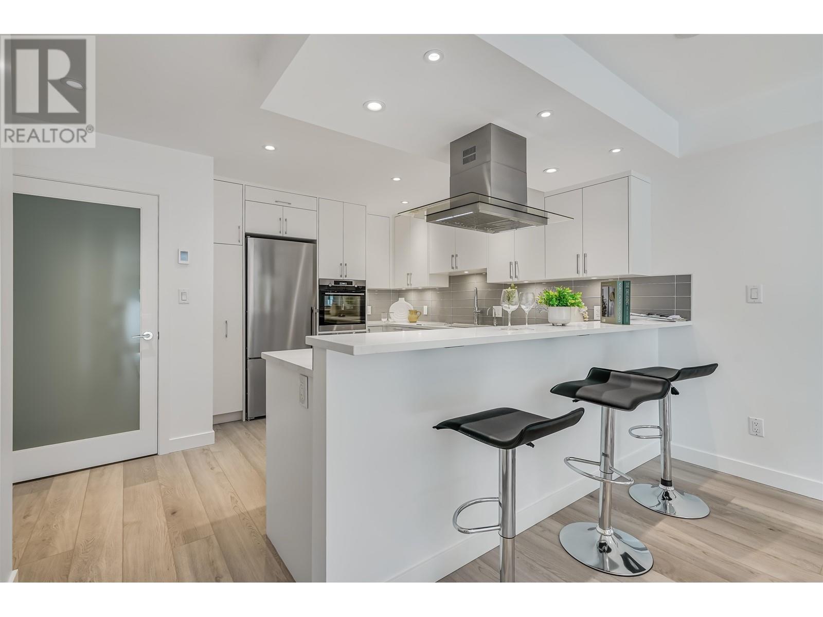 Property at 107 3755 ALBERT STREET image 4