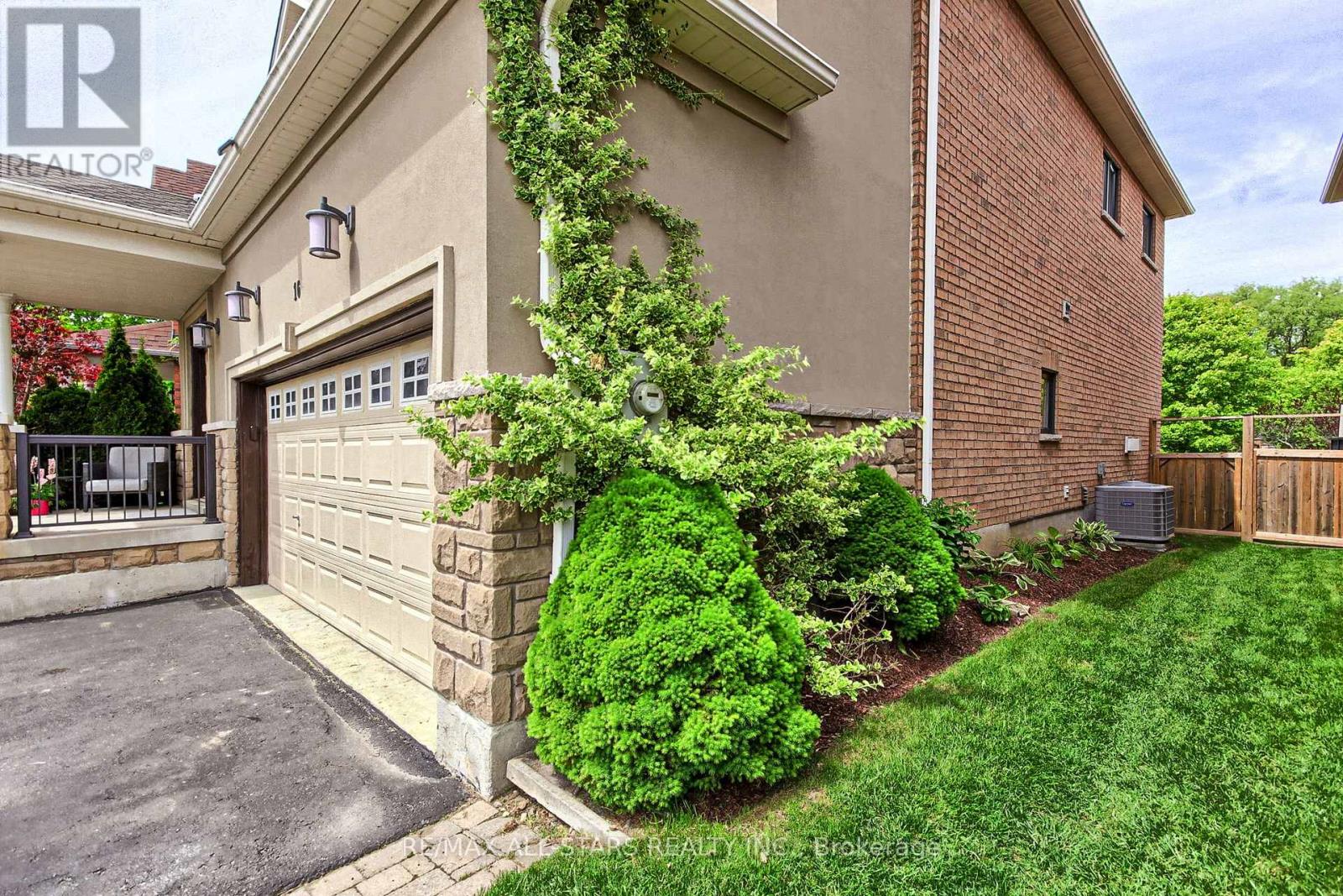 Property at 16 JAMES RATCLIFF AVENUE image 3
