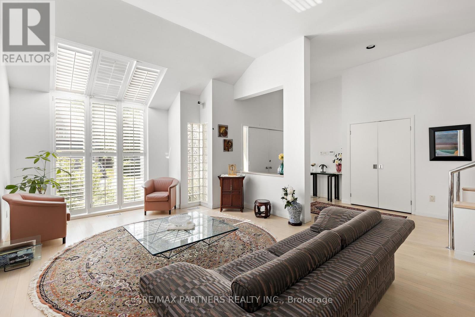 382 Parkview Avenue, Toronto, Ontario  M2N 3Z8 - Photo 8 - C12205159