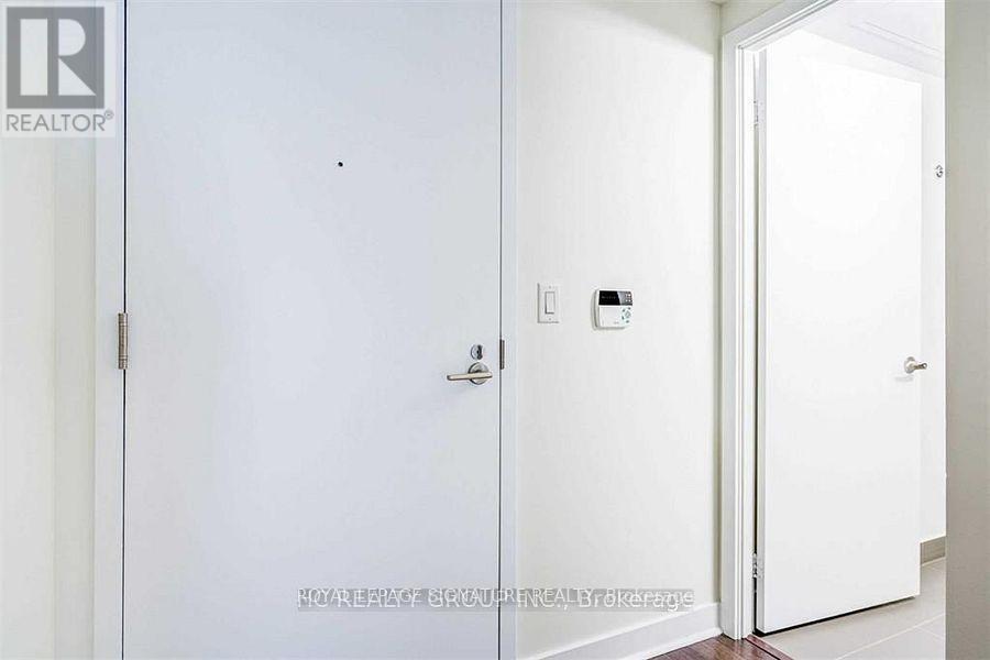 1608 - 58 Orchard View Boulevard, Toronto, Ontario  M4R 1B9 - Photo 4 - C12166867