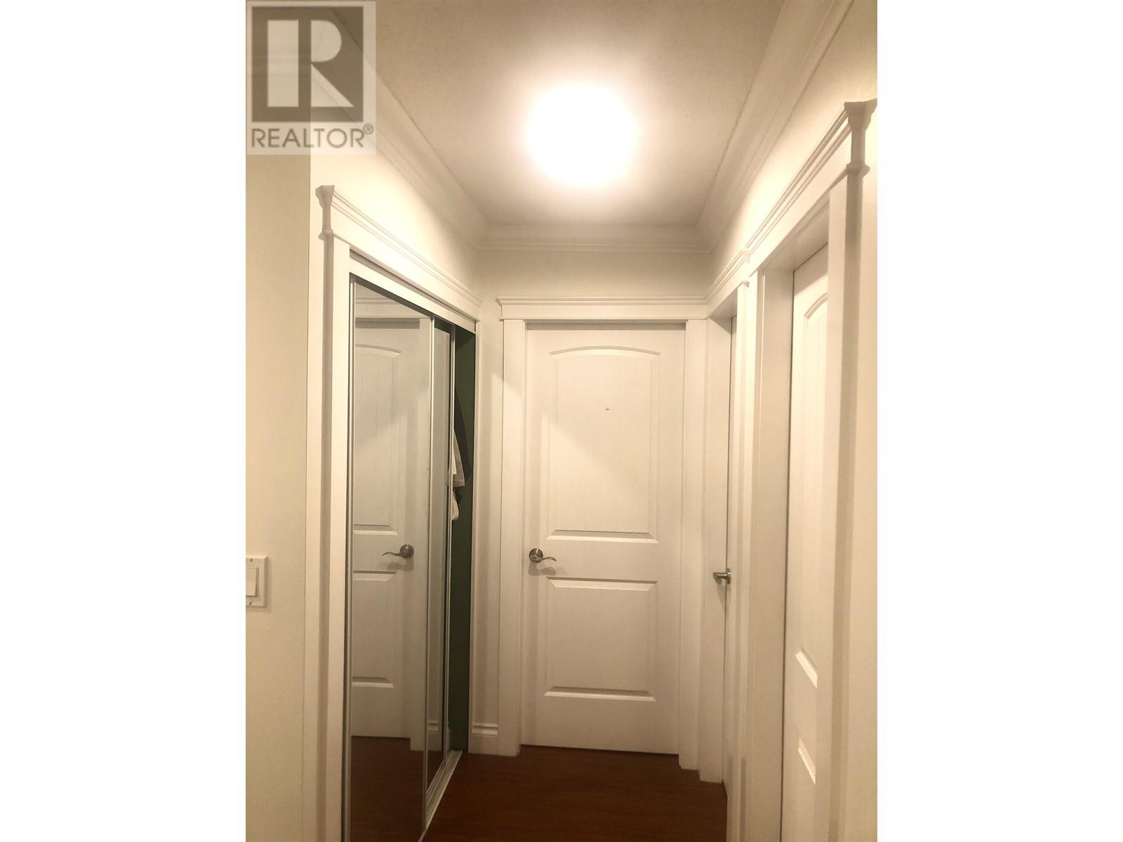 6722 Kneale Place, Burnaby, British Columbia  V5B 2Z2 - Photo 18 - R2994646