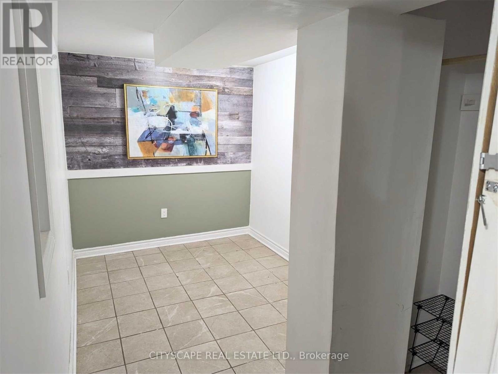 Main Floor & Lower Level - 791 Dufferin Street, Toronto, Ontario  M6H 3K8 - Photo 19 - C12205172