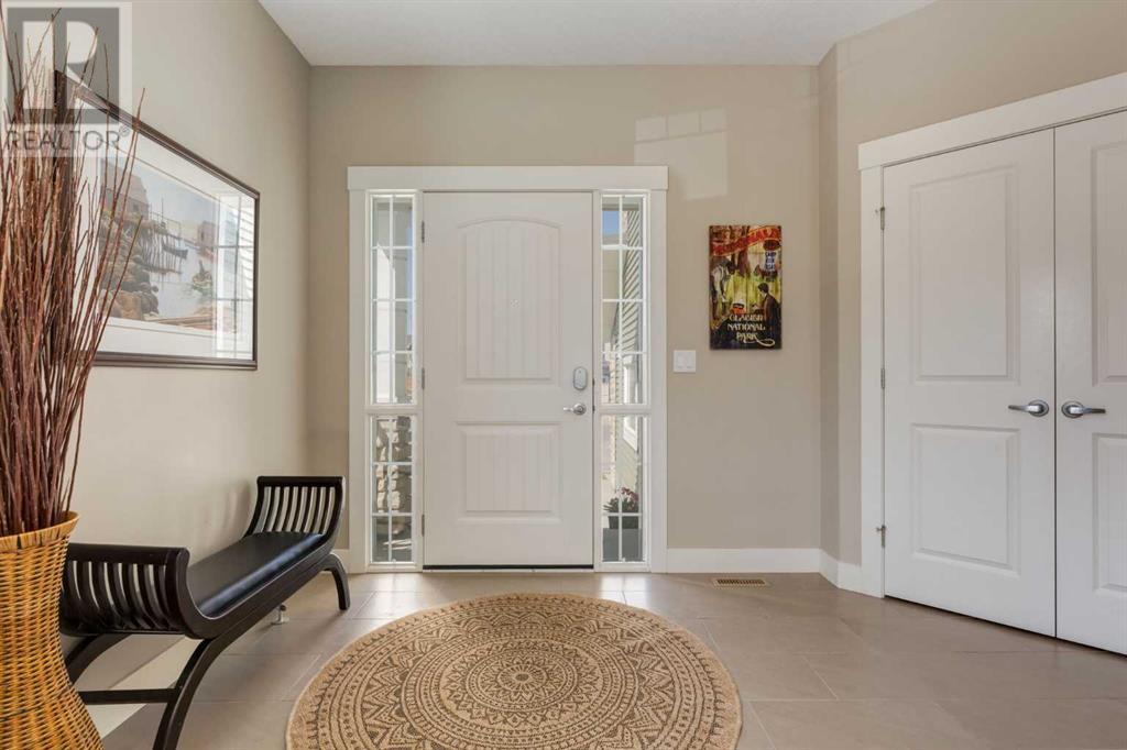 32 Nolanlake View Nw, Calgary, Alberta  T3R 0W2 - Photo 3 - A2217584