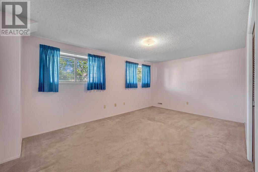 4823 34 Avenue Ne, Calgary, Alberta  T1Y 1R7 - Photo 37 - A2223134