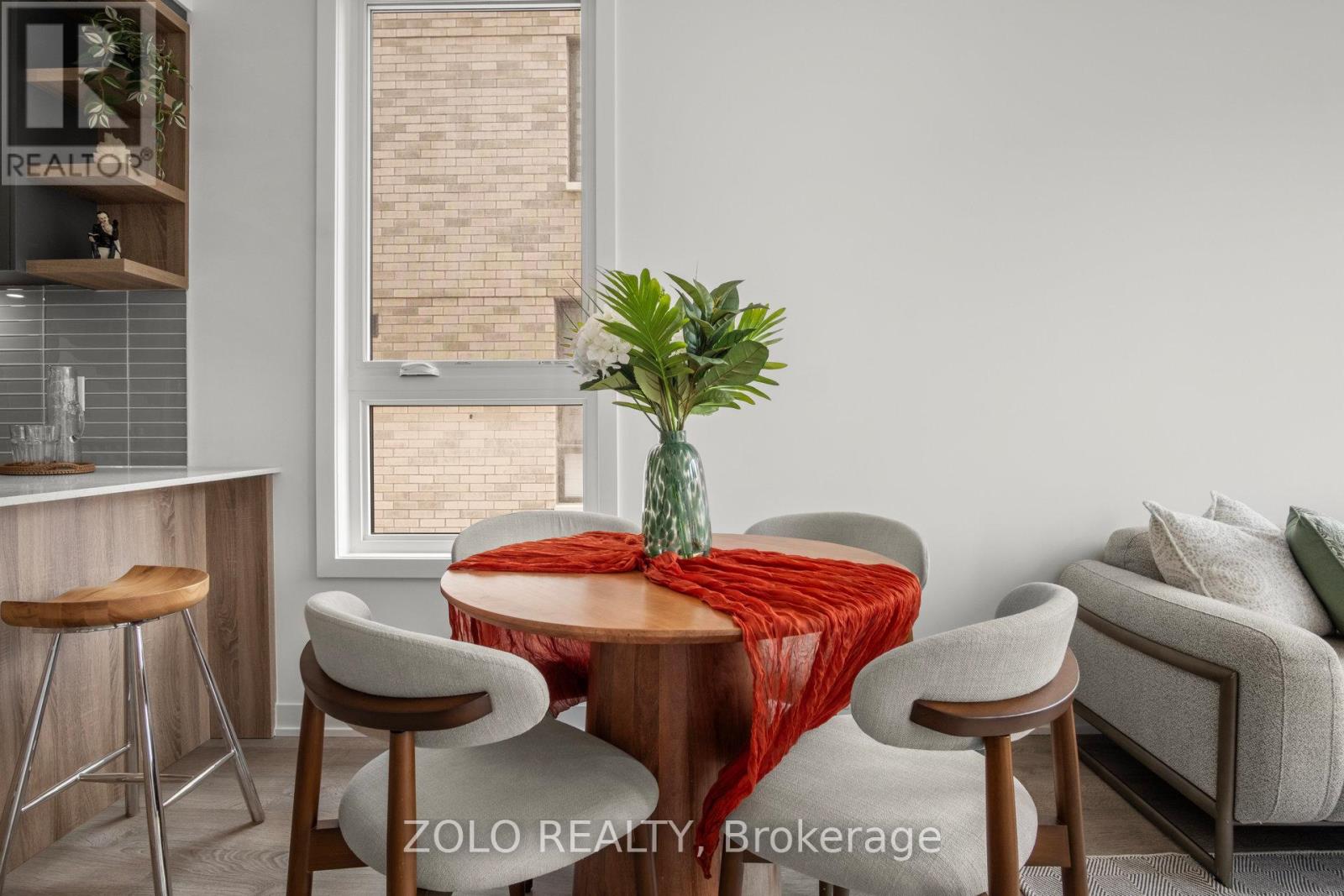 30 Deep Roots Terrace, Toronto, Ontario  M6A 2L8 - Photo 4 - C12205114