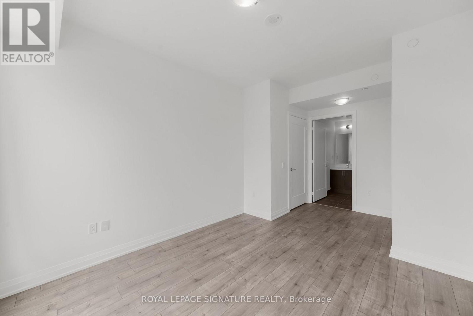 716 - 412 Silver Maple Road, Oakville, Ontario  L6H 0S2 - Photo 14 - W12152254