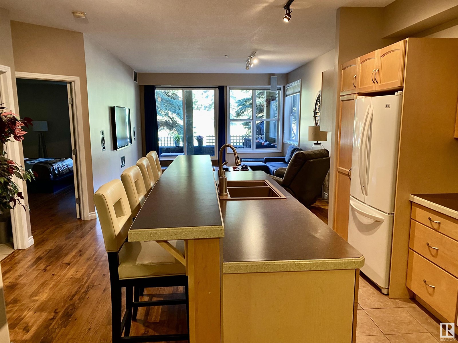 #109 9804 101 St Nw, Edmonton, Alberta  T5K 2X3 - Photo 7 - E4422629