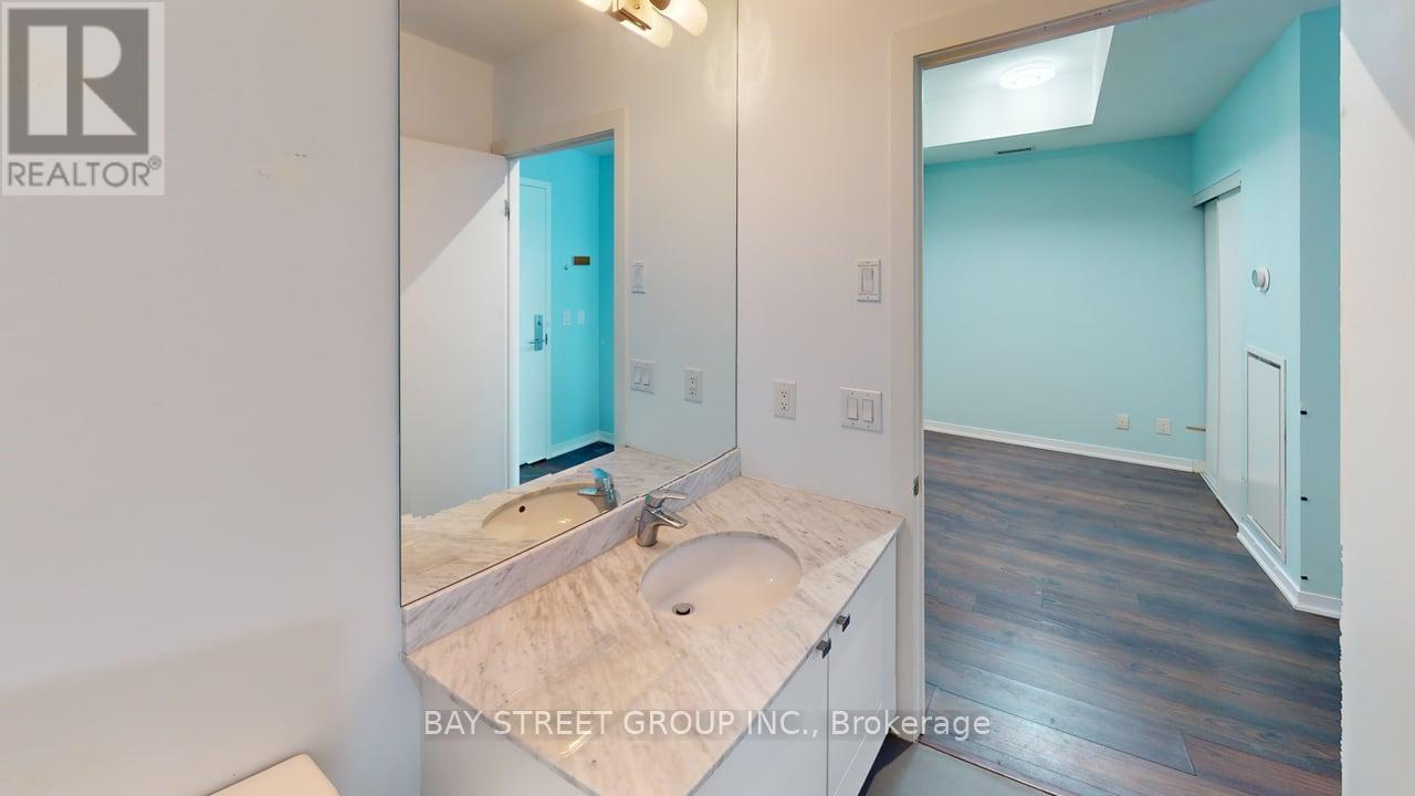 710 - 51 East Liberty Street, Toronto, Ontario  M6K 3P8 - Photo 9 - C12205191