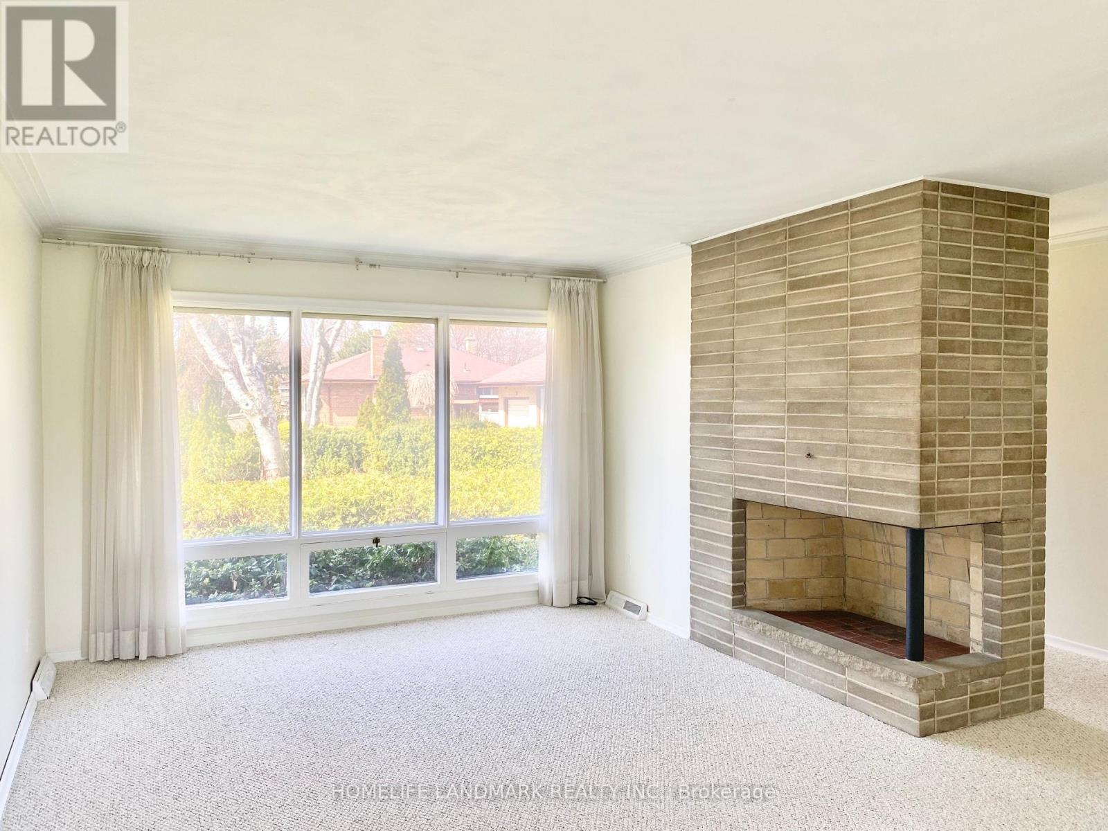 9 Terrington Court, Toronto, Ontario  M3B 2J9 - Photo 6 - C12166755