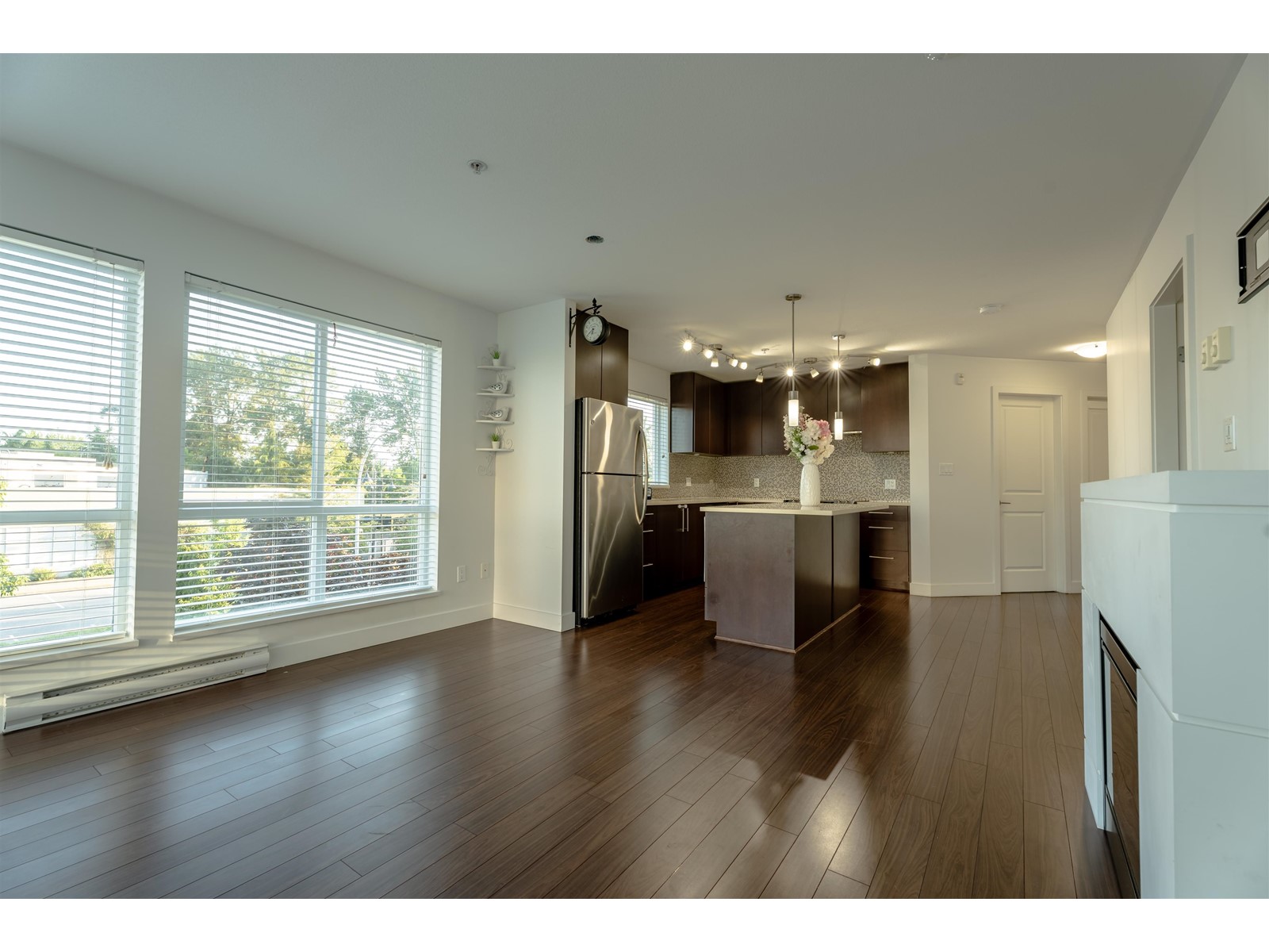 205 15765 Croydon Drive, Surrey, British Columbia  V3Z 2L6 - Photo 11 - R3009617