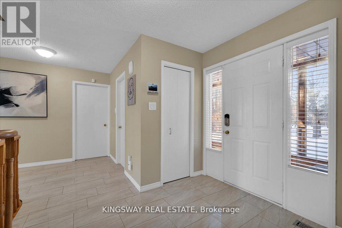 18577 St Andrew's Road, Caledon, Ontario  L7K 2E3 - Photo 4 - W12205199