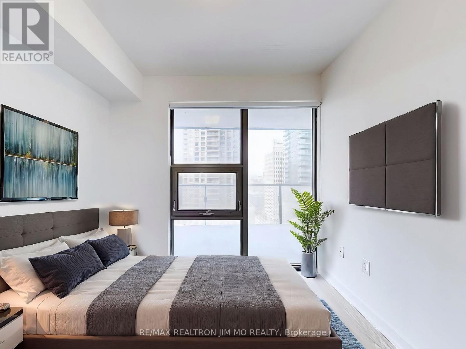 1208 - 11 Wellesley Street W, Toronto, Ontario  M4Y 0G4 - Photo 23 - C12205206