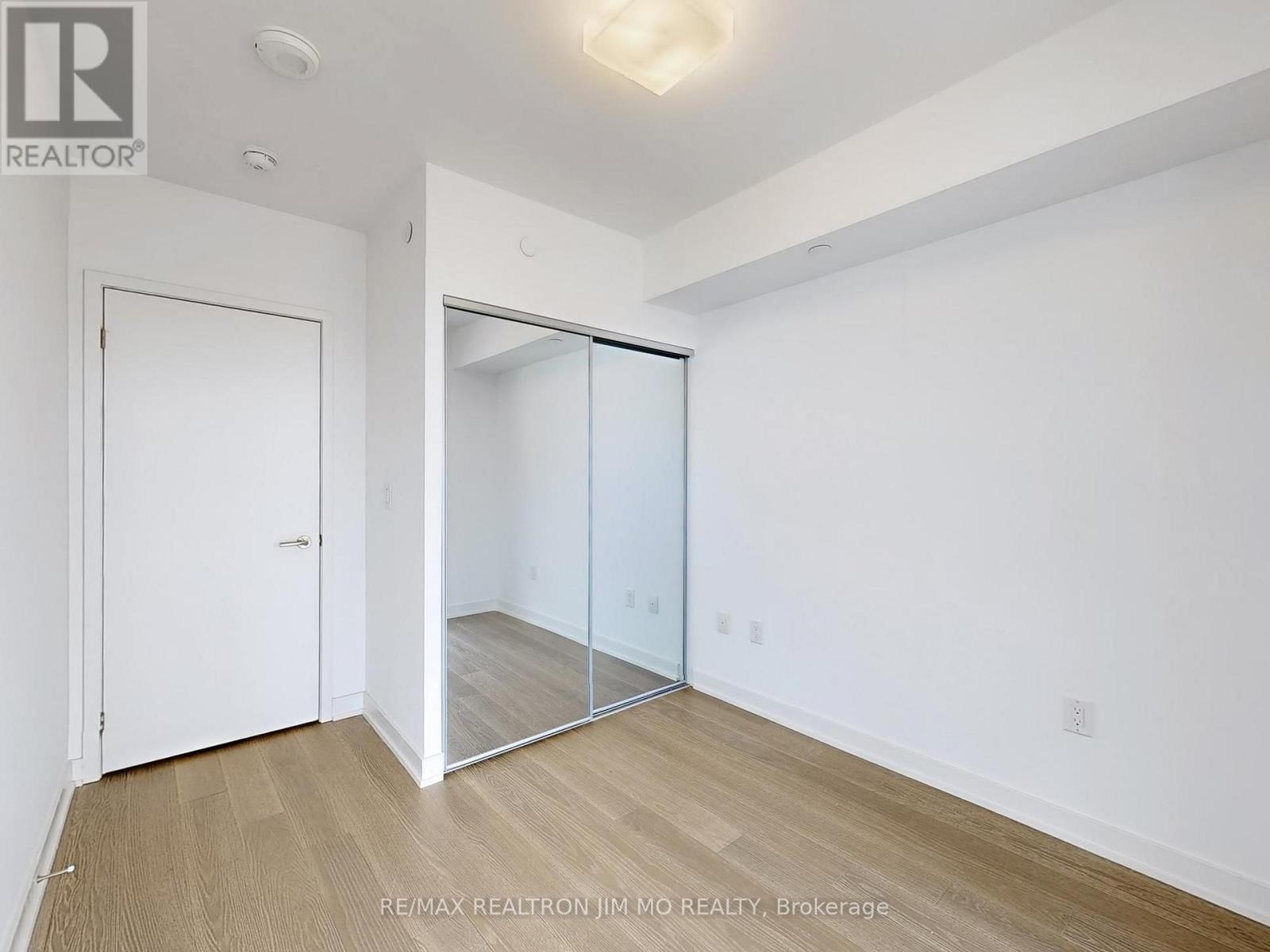 1208 - 11 Wellesley Street W, Toronto, Ontario  M4Y 0G4 - Photo 26 - C12205206