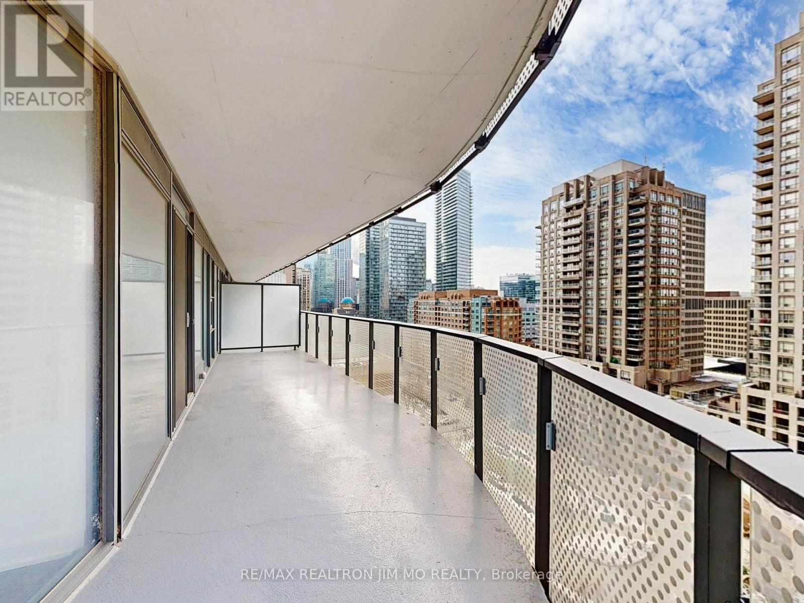 1208 - 11 Wellesley Street W, Toronto, Ontario  M4Y 0G4 - Photo 28 - C12205206