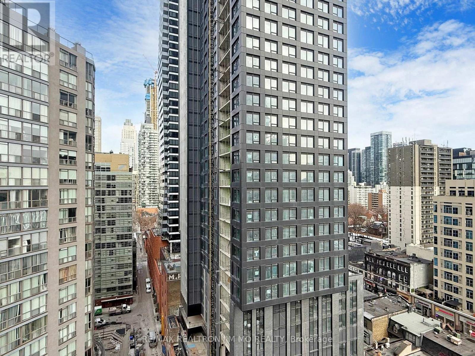 1208 - 11 Wellesley Street W, Toronto, Ontario  M4Y 0G4 - Photo 34 - C12205206