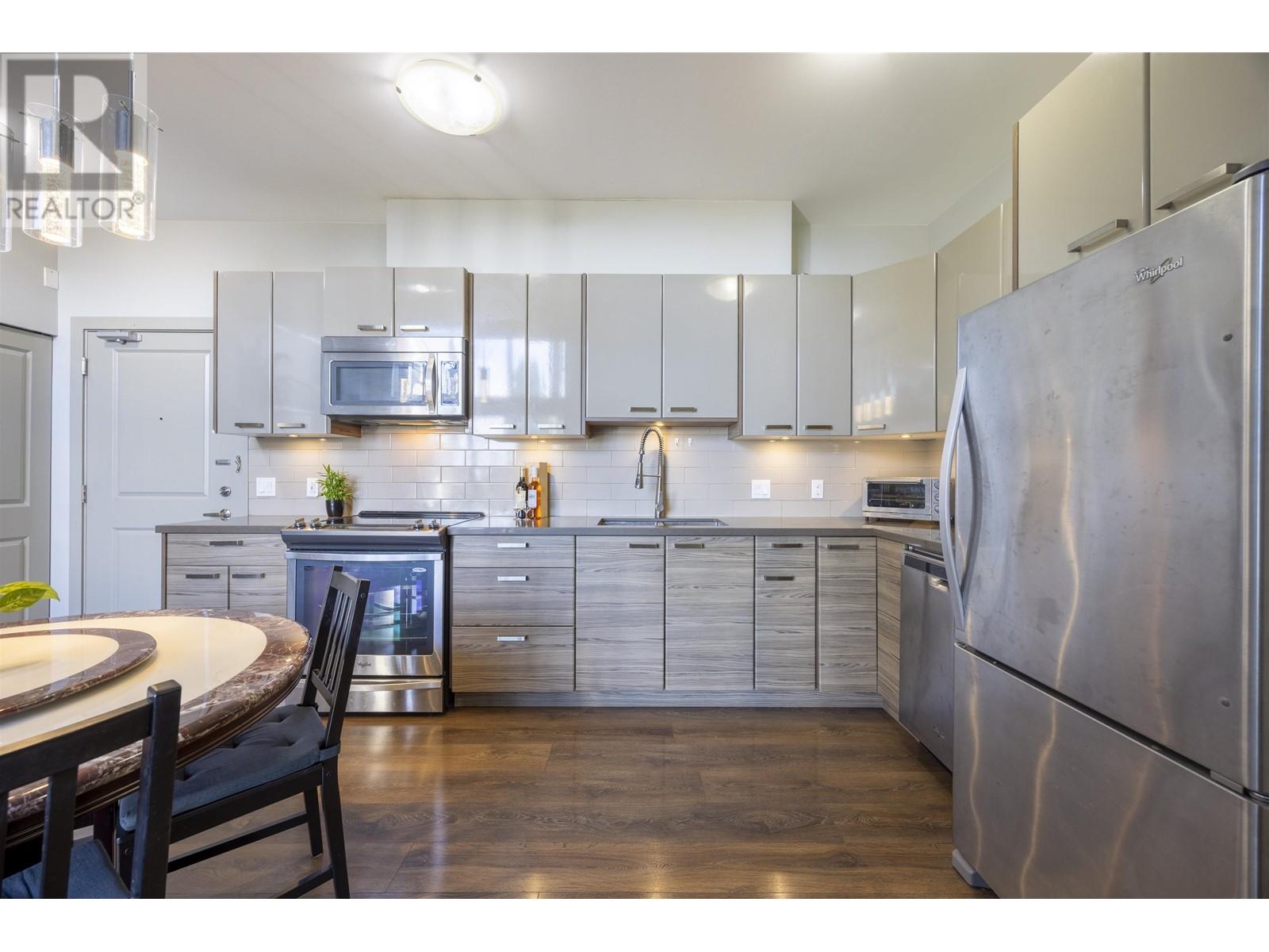401 6875 Dunblane Avenue, Burnaby, British Columbia  V5J 0G6 - Photo 6 - R3010198
