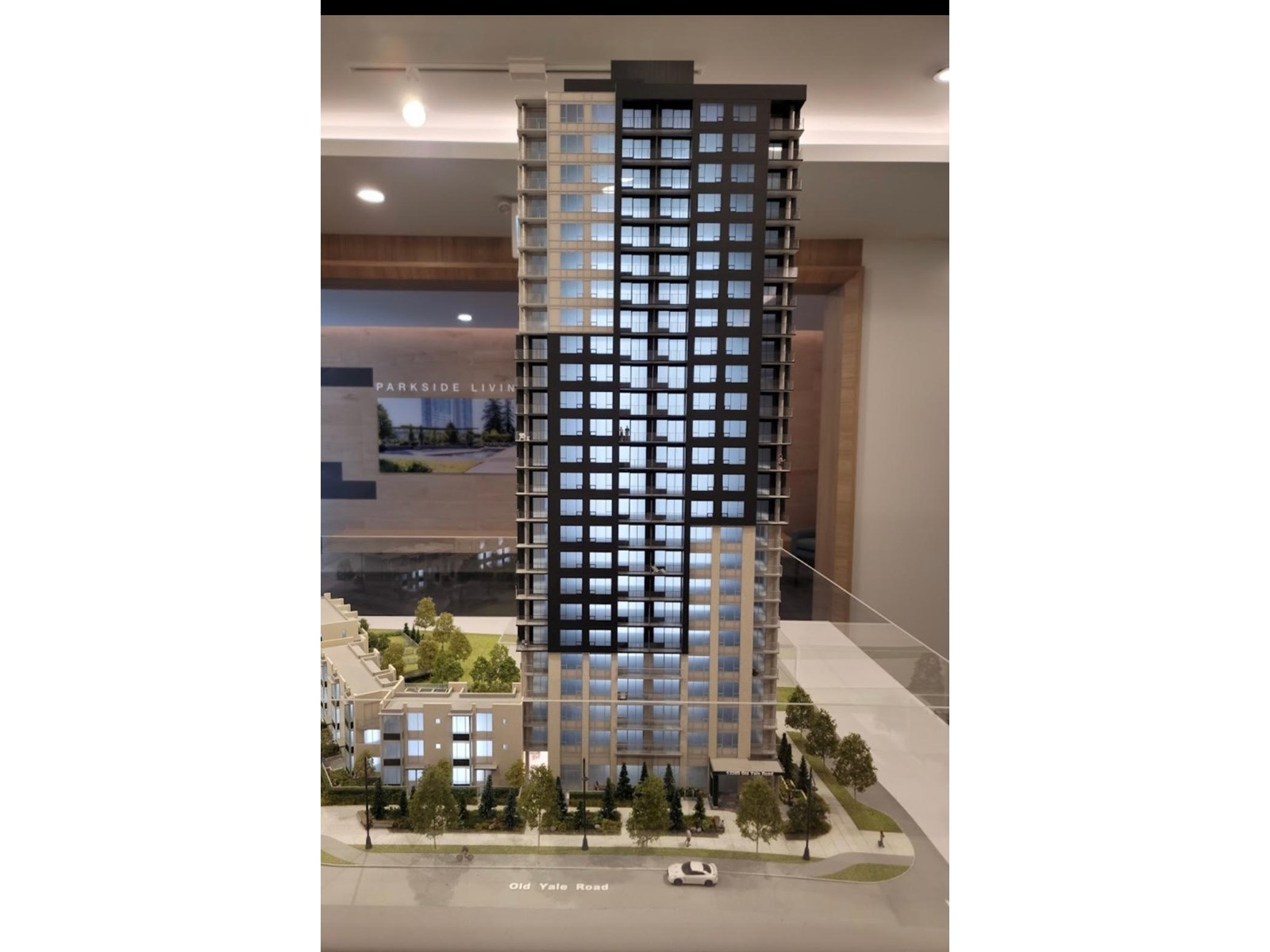 307 13359 OLD YALE STREET, surrey, British Columbia