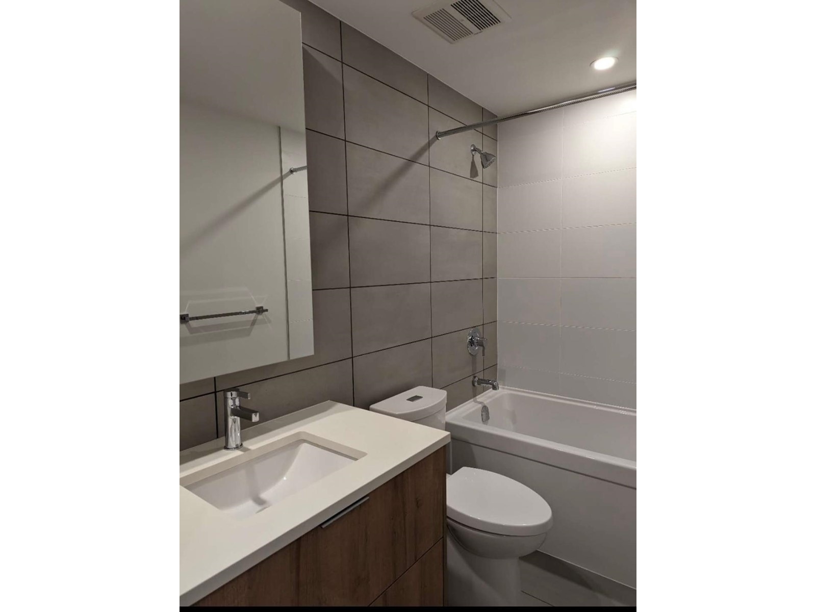 307 13359 Old Yale Street, Surrey, British Columbia  V3T 0S4 - Photo 10 - R3012686