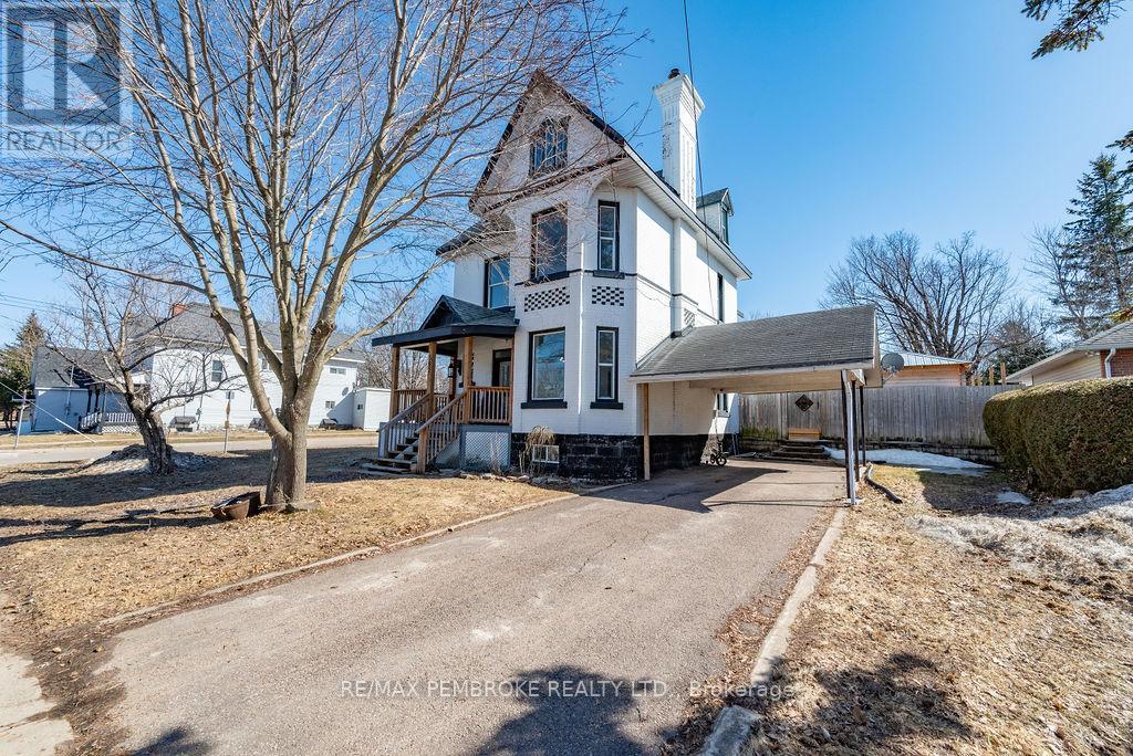 502 Mary Street, Pembroke, Ontario  K8A 5X1 - Photo 1 - X12205216