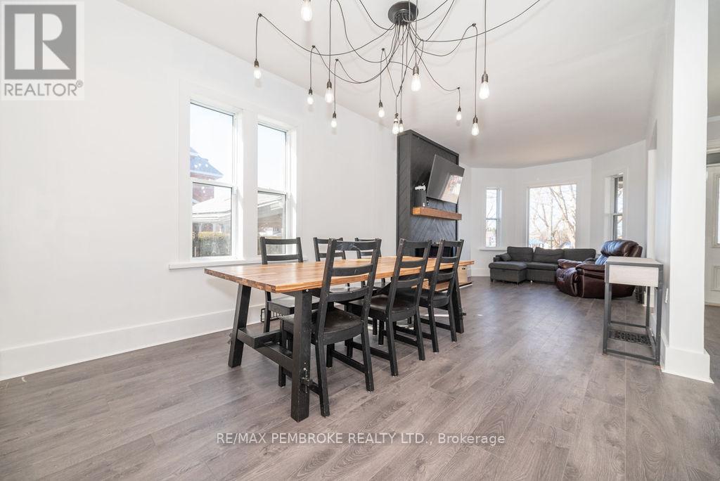 502 Mary Street, Pembroke, Ontario  K8A 5X1 - Photo 11 - X12205216