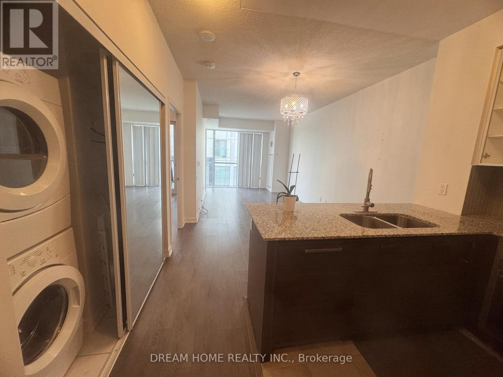 203 - 5168 Yonge Street, Toronto, Ontario  M2N 0G1 - Photo 4 - C12205212