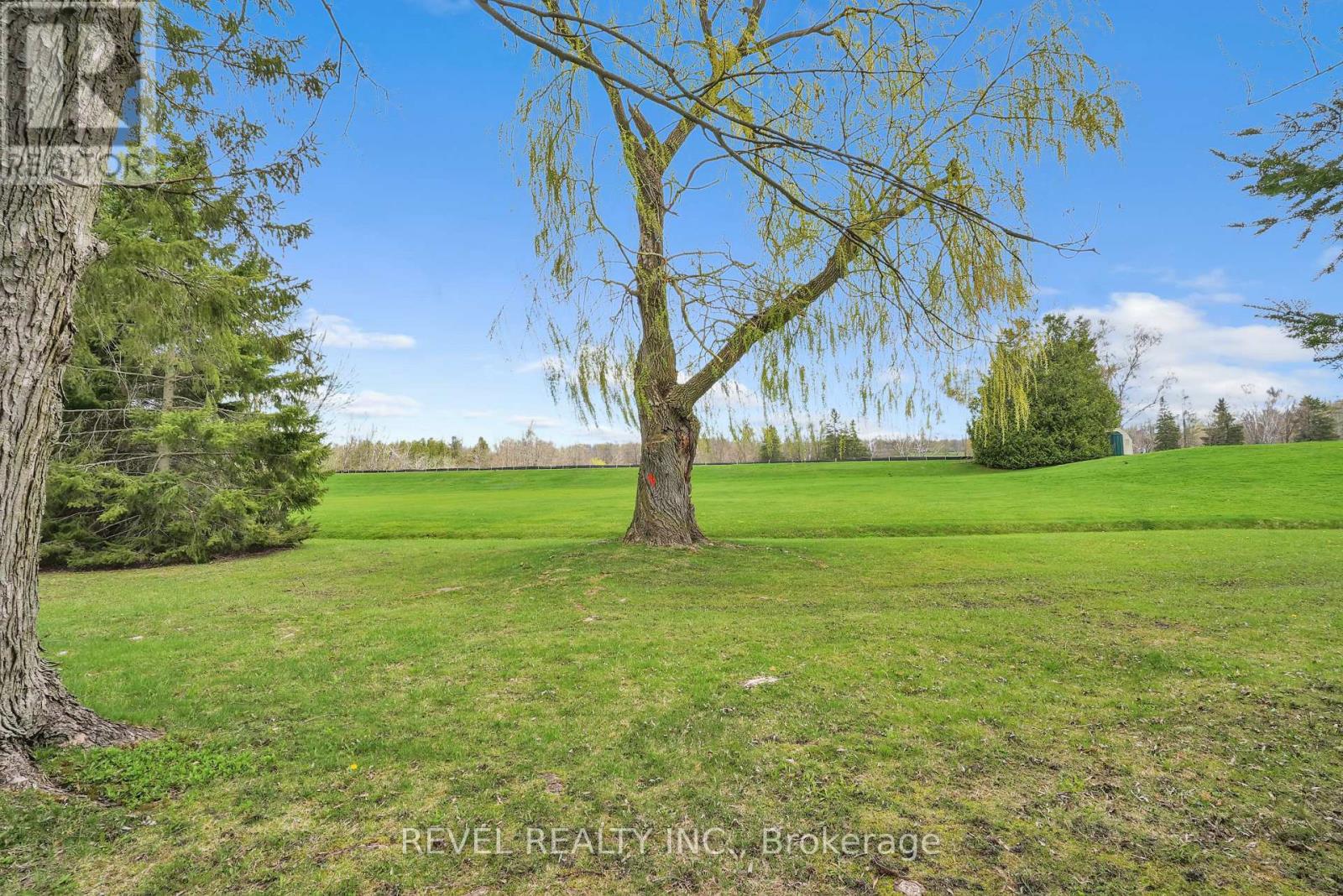 3 Tamarack Drive, Oro-Medonte, Ontario  L0L 1T0 - Photo 37 - S12135245