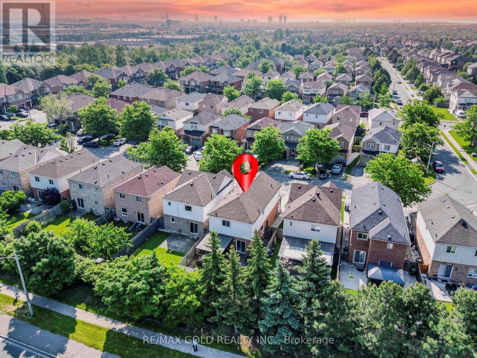 105 Woodhaven Drive, Brampton, Ontario  L7A 1Y4 - Photo 40 - W12204306