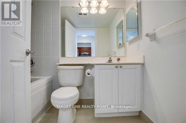 909 - 33 Empress Avenue, Toronto, Ontario  M2N 6Y7 - Photo 11 - C12205222