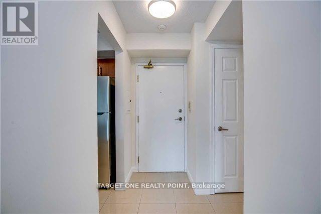 909 - 33 Empress Avenue, Toronto, Ontario  M2N 6Y7 - Photo 3 - C12205222