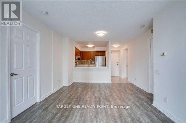 909 - 33 Empress Avenue, Toronto, Ontario  M2N 6Y7 - Photo 4 - C12205222