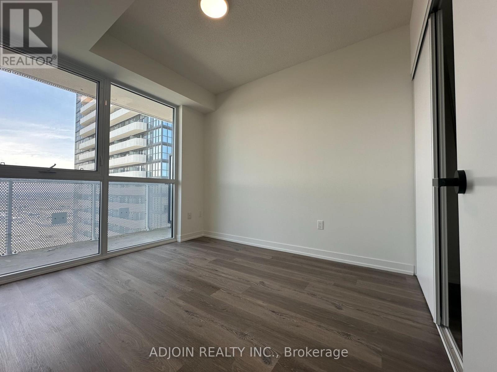 1505 - 225 Commerce Street, Vaughan, Ontario  L4K 0R1 - Photo 3 - N12205220