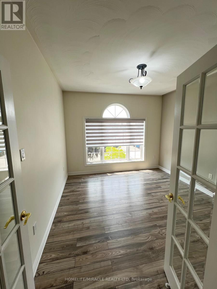 Upper - 30 Dove Crescent, Barrie, Ontario  L4N 7Z3 - Photo 20 - S12205230