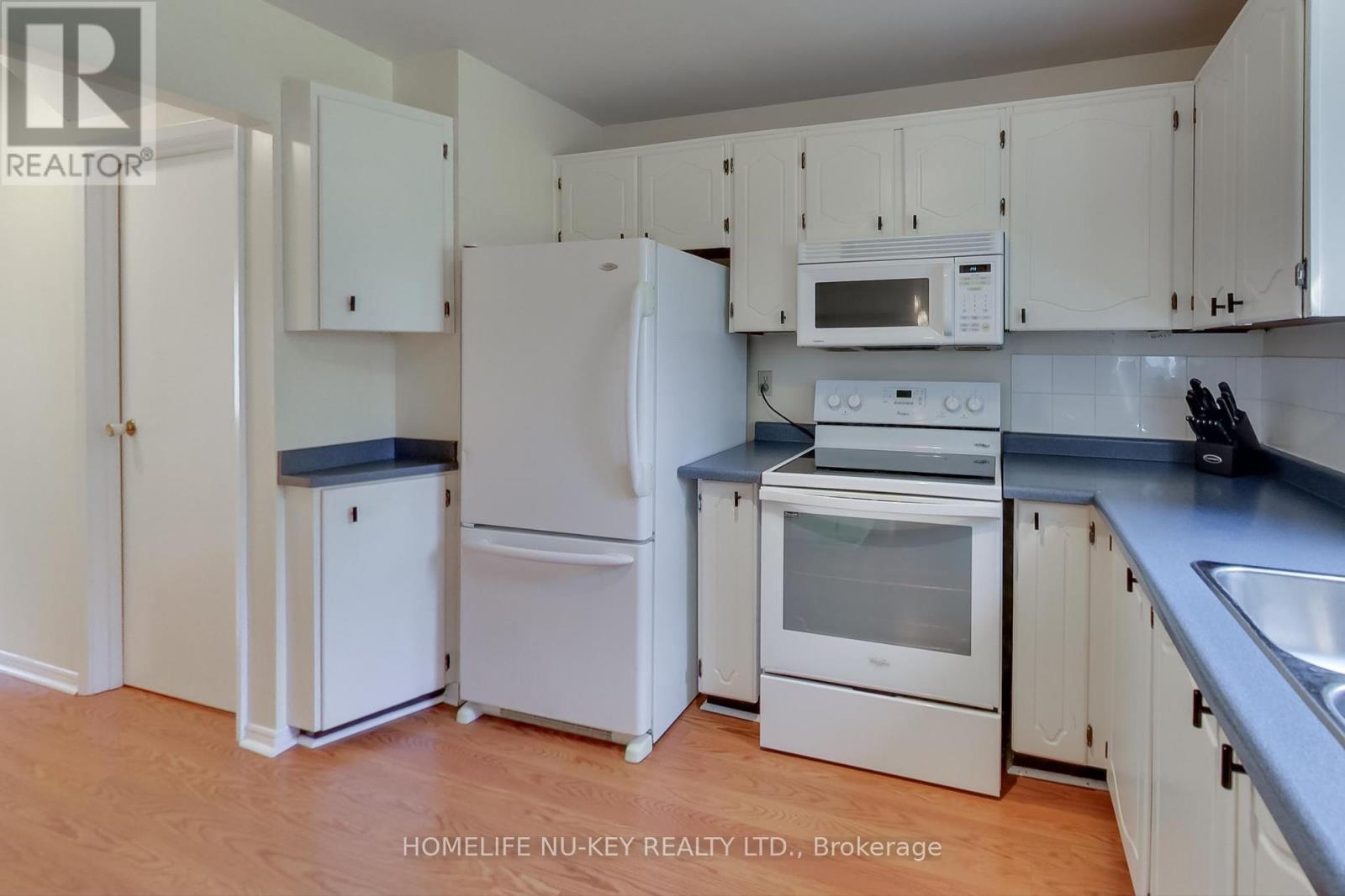 219 Cundles Road W, Barrie, Ontario  L4N 4V2 - Photo 17 - S12205232