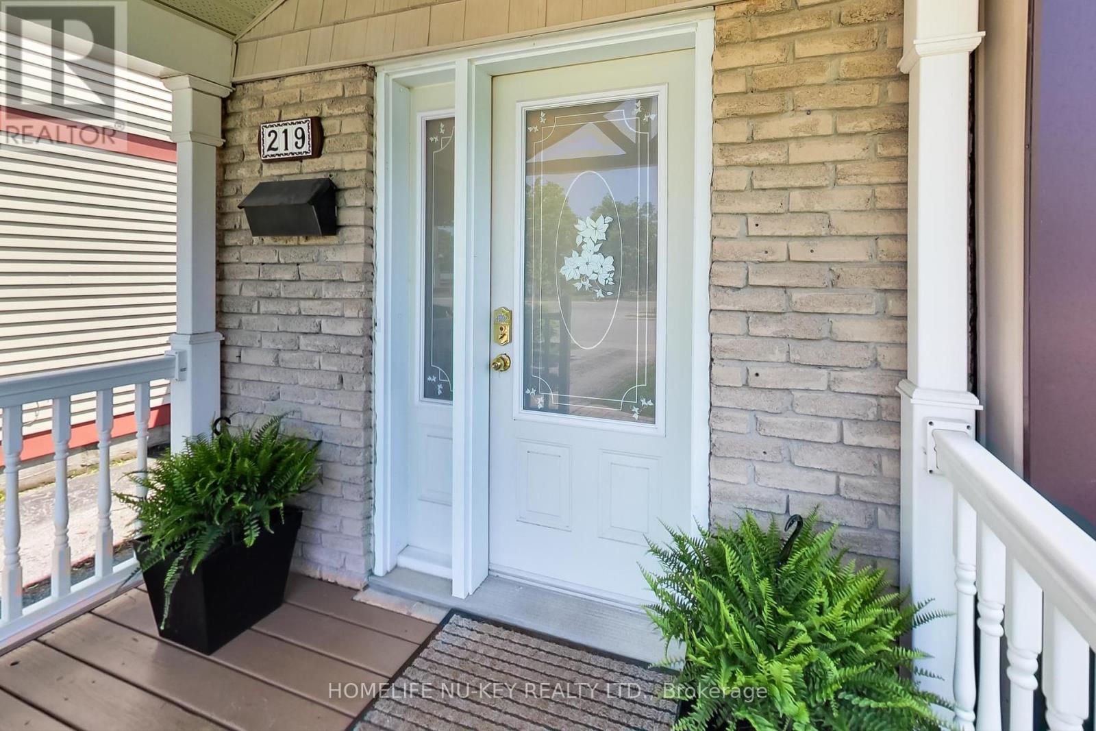 219 Cundles Road W, Barrie, Ontario  L4N 4V2 - Photo 4 - S12205232