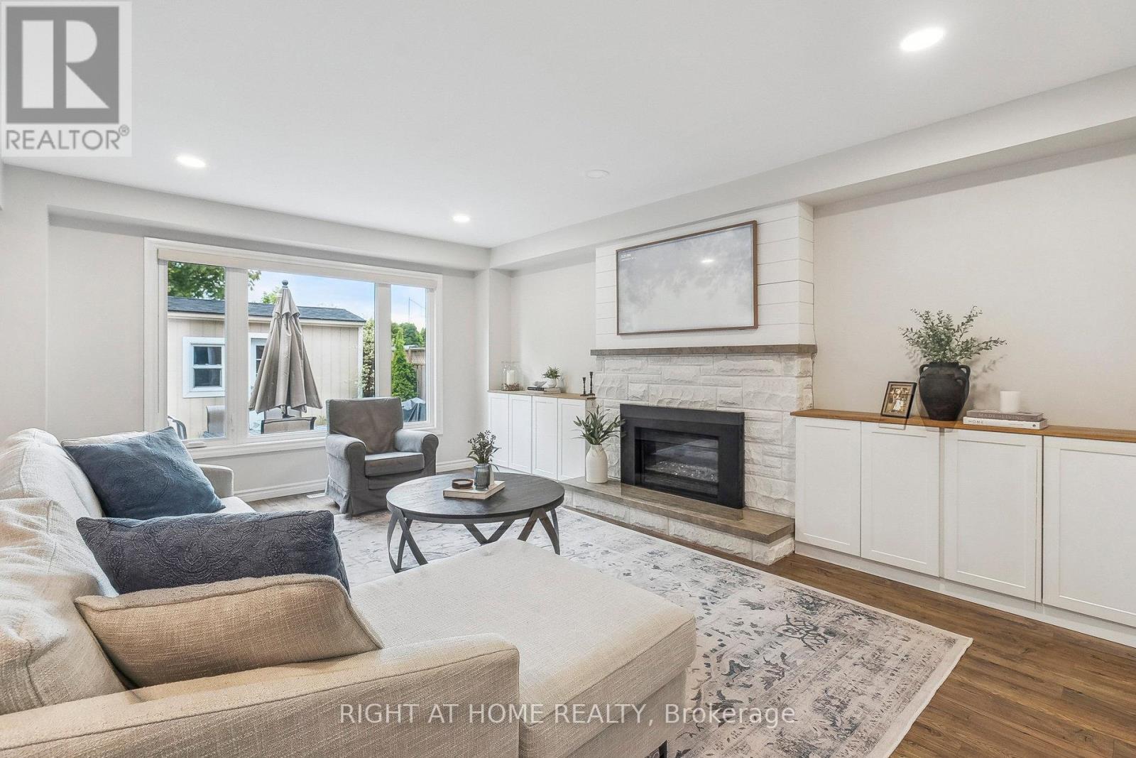 44 Citation Crescent, Hamilton, Ontario  L9K 1H8 - Photo 9 - X12205242