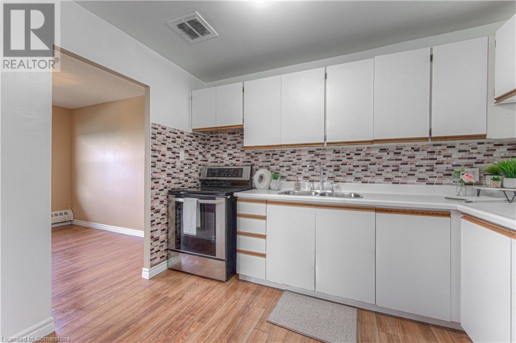 1100 Courtland Avenue E Unit# 714, Kitchener, Ontario N2C 2H9 - Photo 6 - 40732951