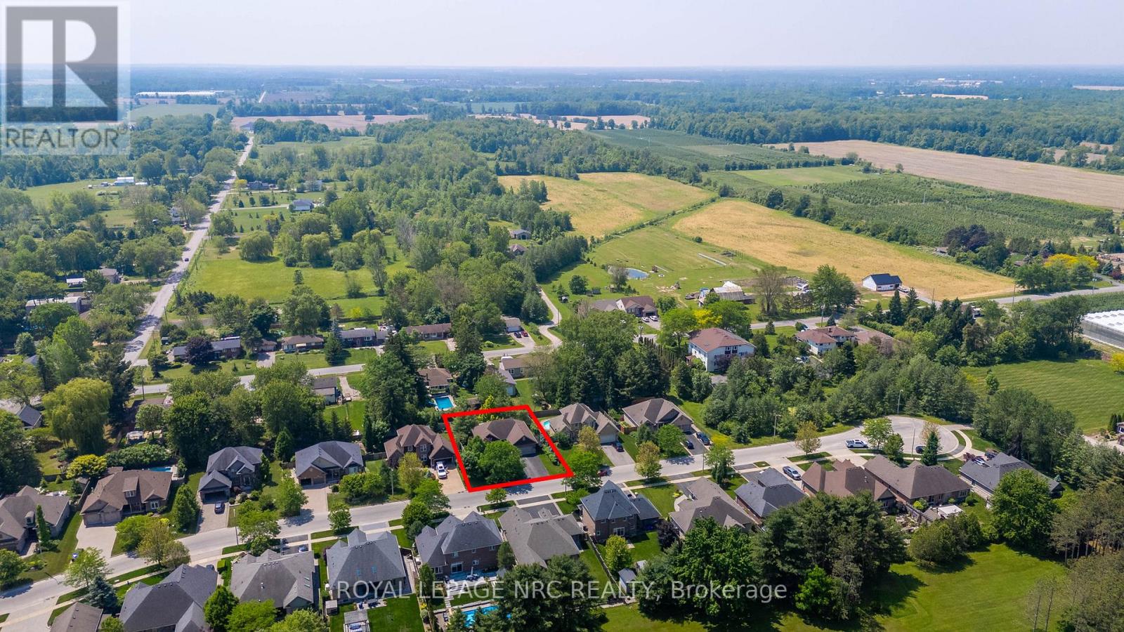 18 Martha Court, Pelham, Ontario  L0S 1C0 - Photo 37 - X12125098