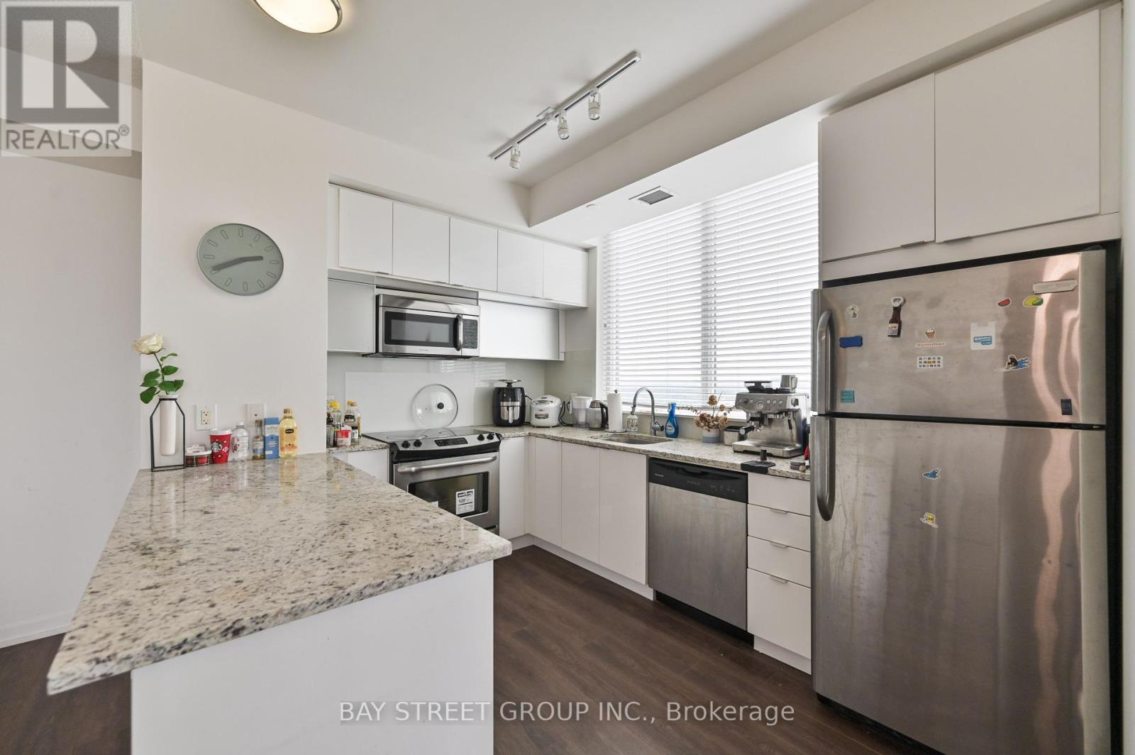 2306 - 62 Forest Manor Road, Toronto (Henry Farm), Ontario  M2J 0B6 - Photo 10 - C12205263