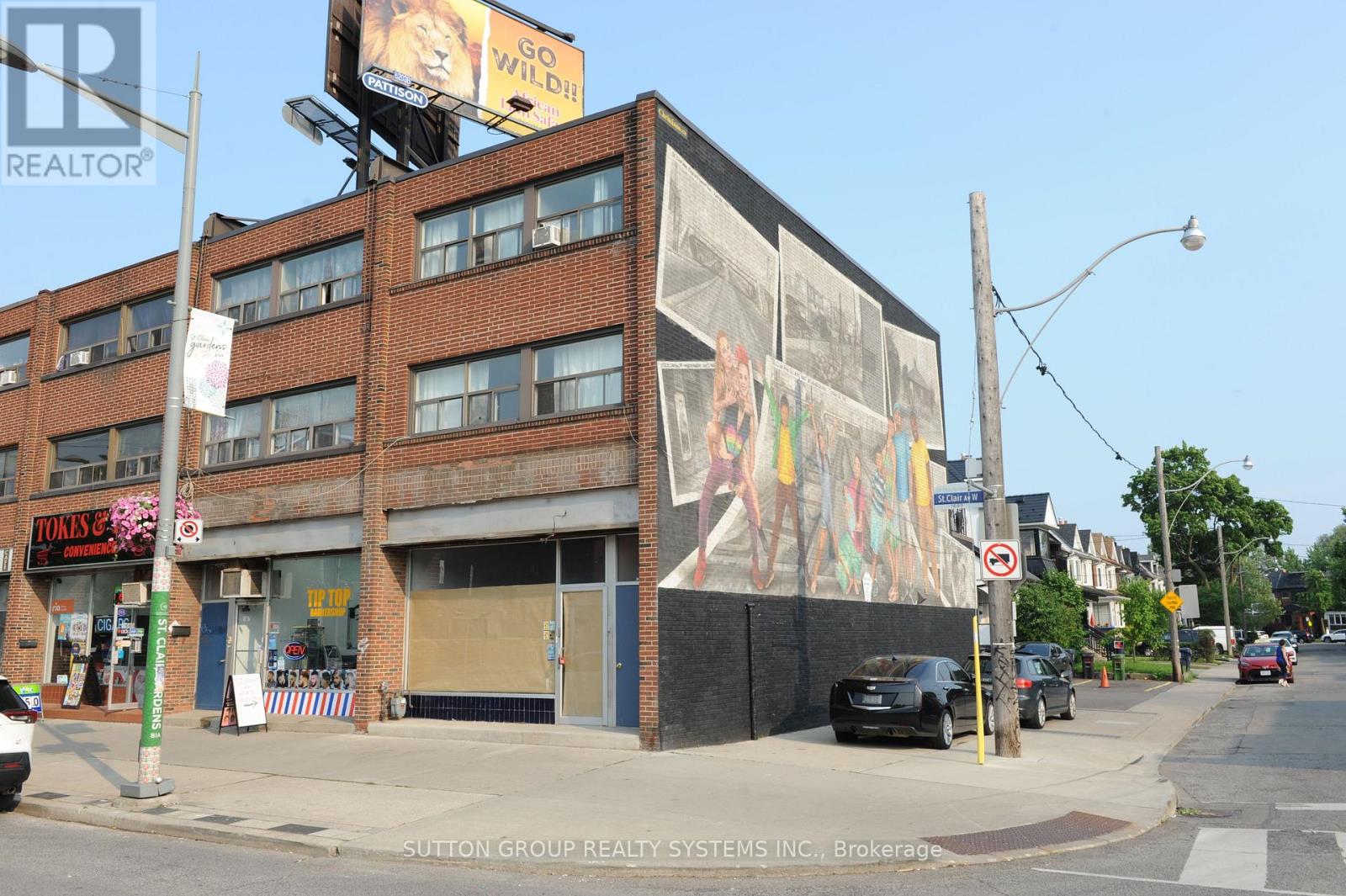 1689 St Clair Avenue W, Toronto, Ontario  M6N 1H9 - Photo 1 - W12205262