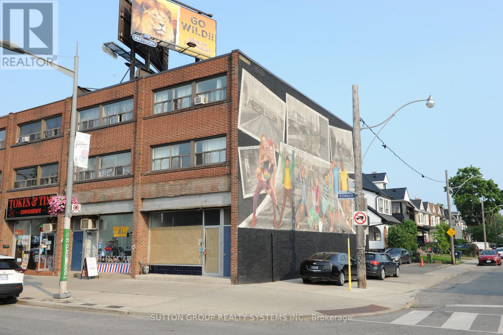 1689 St Clair Avenue W, Toronto, Ontario  M6N 1H9 - Photo 2 - W12205262