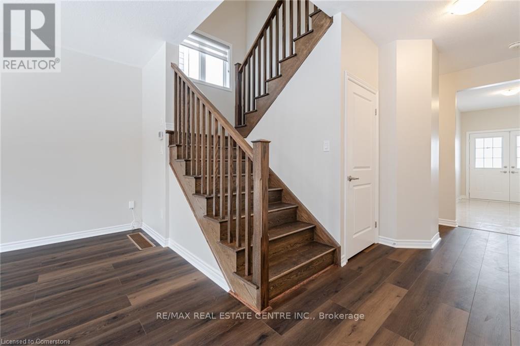 37 Pace Avenue, Brantford, Ontario  N3S 0J2 - Photo 21 - X12205256
