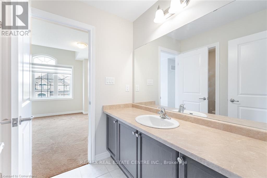 37 Pace Avenue, Brantford, Ontario  N3S 0J2 - Photo 40 - X12205256