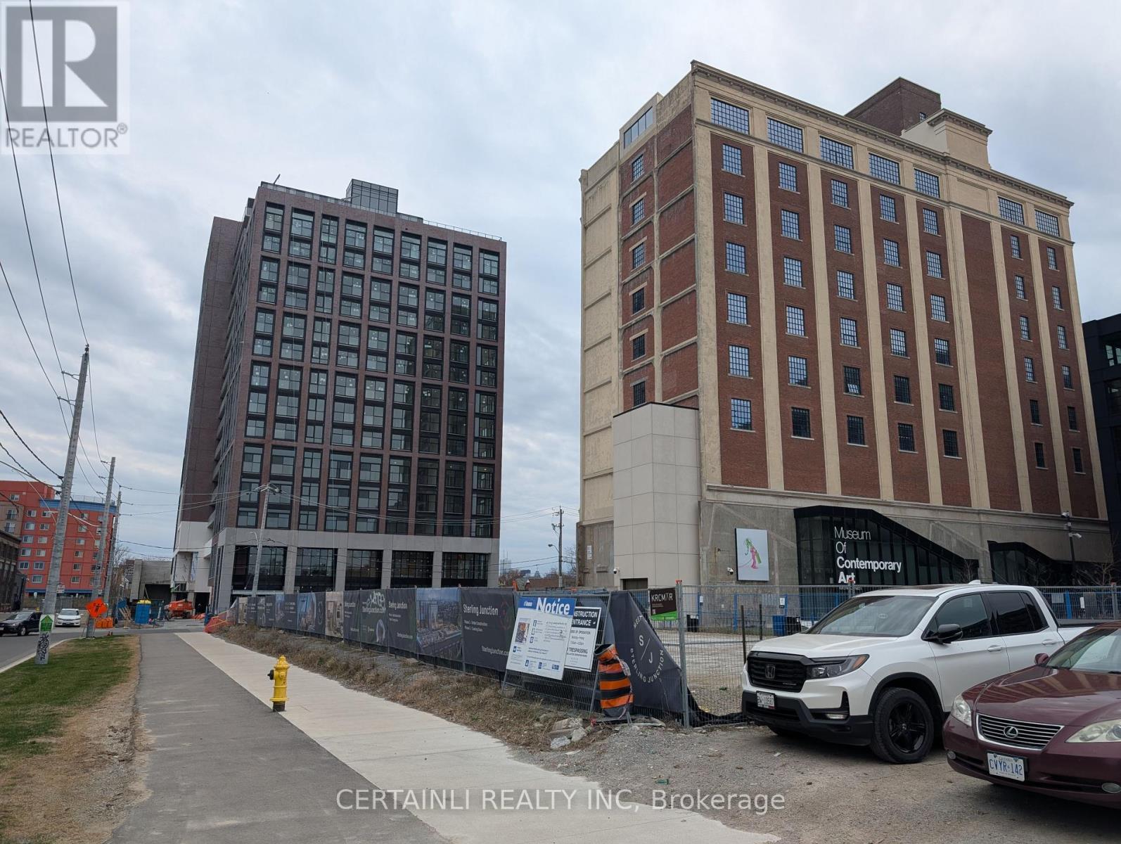 307 - 181 Sterling Street, Toronto, Ontario  M6R 2B2 - Photo 2 - C12205270