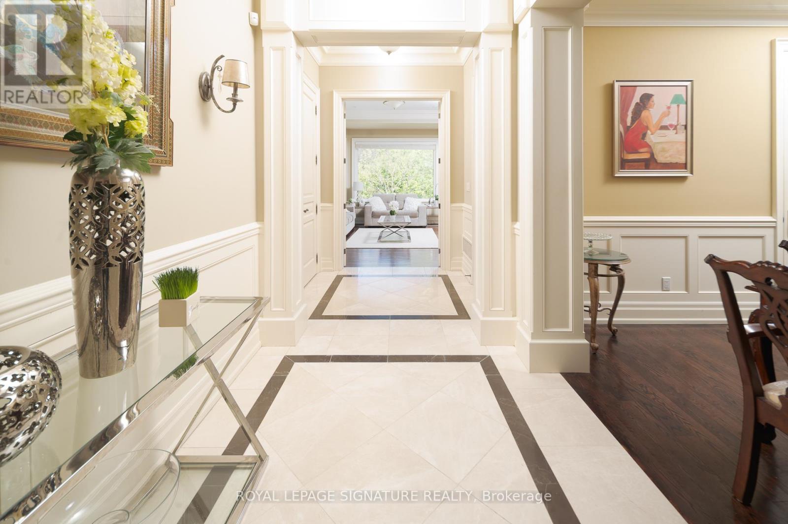 43 Fenn Avenue, Toronto, Ontario  M2L 1M7 - Photo 10 - C12191373