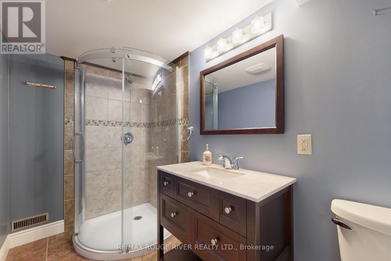 1373 Poprad Avenue, Pickering, Ontario  L1W 1L2 - Photo 28 - E12194949