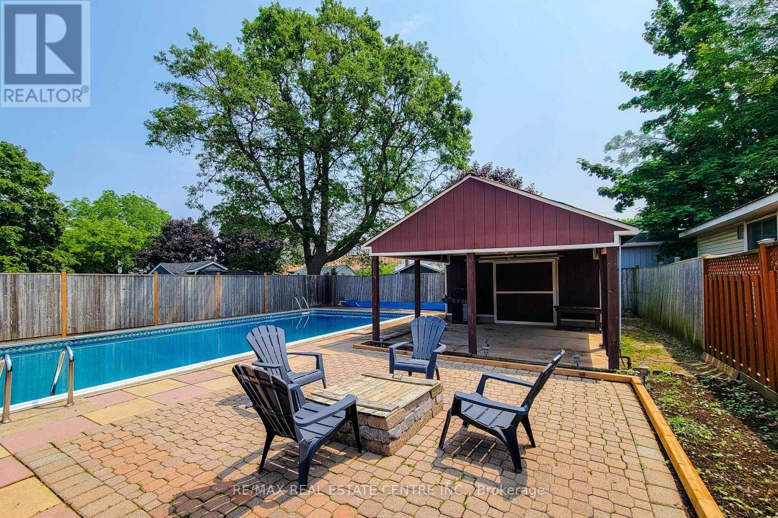 38 Stewart Street, Grimsby (Grimsby Beach), Ontario  L3M 3M8 - Photo 41 - X12149247