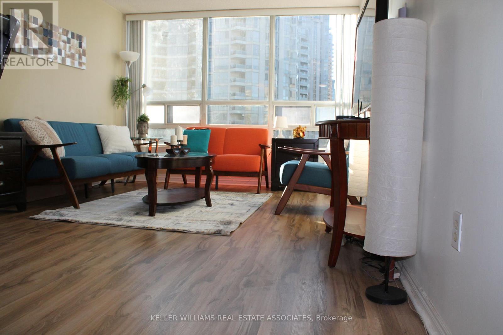 1104 - 50 Kingsbridge Garden Circle, Mississauga, Ontario  L5R 1Y2 - Photo 10 - W12157341