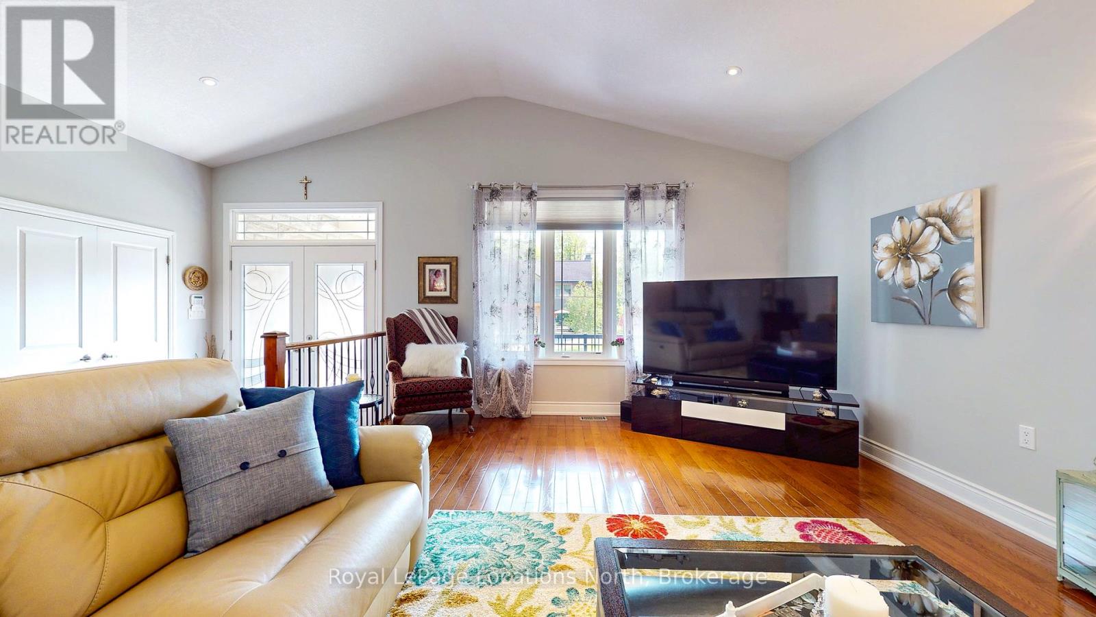 55 34th Street N, Wasaga Beach, Ontario  L9Z 2C2 - Photo 14 - S12194324