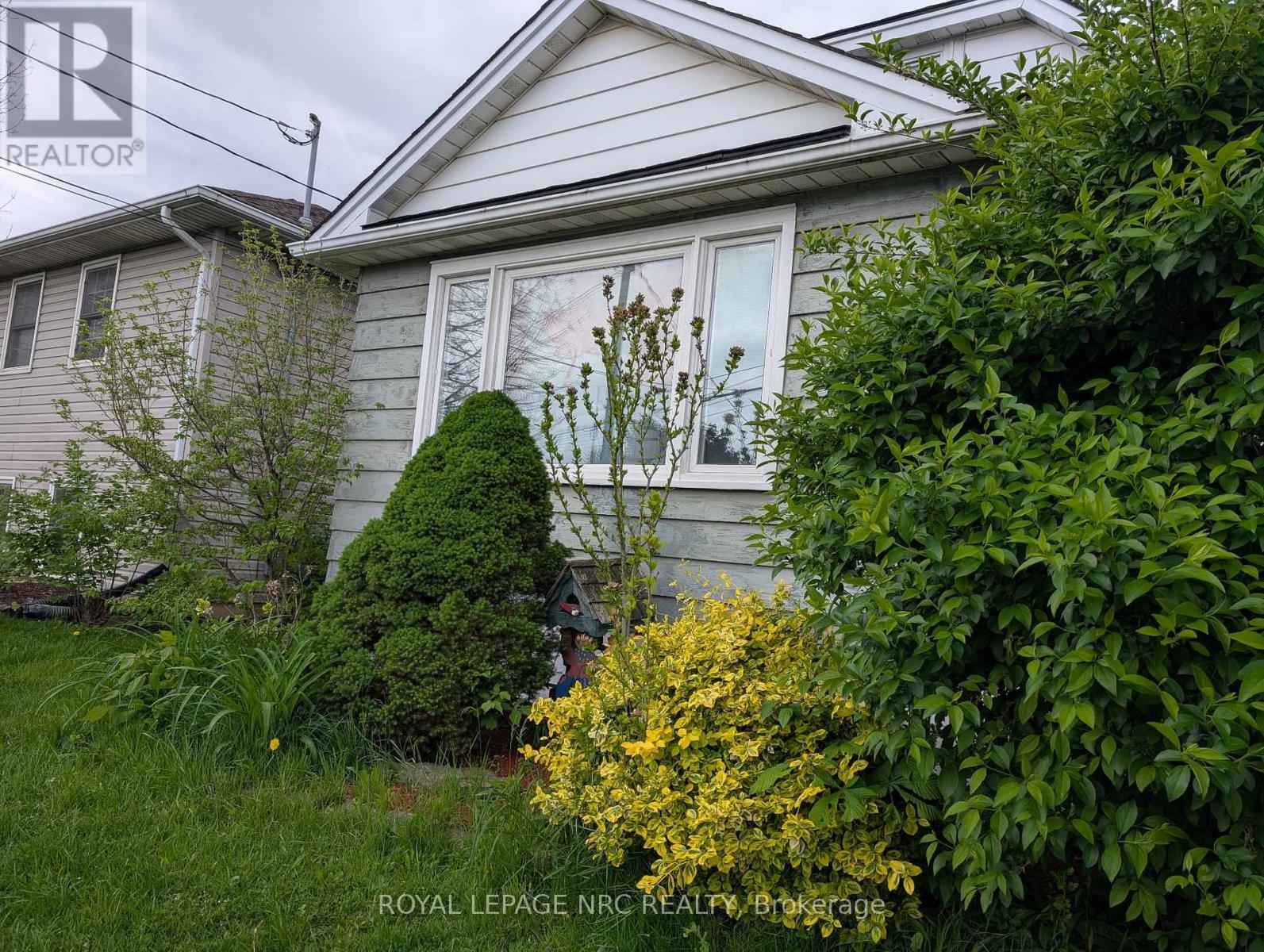 Property at 110 EASTCHESTER AVENUE image 1